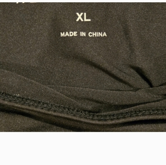 👄Aeropostale Black Off The Shoulder Long Sleeve Bodysuit - Picture 2 of 2